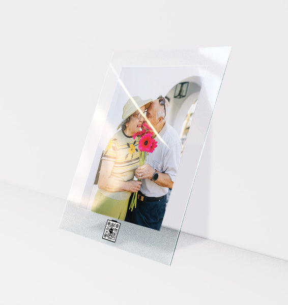 Acrylic Forever Photo with Personalized QR Code - Pictical™